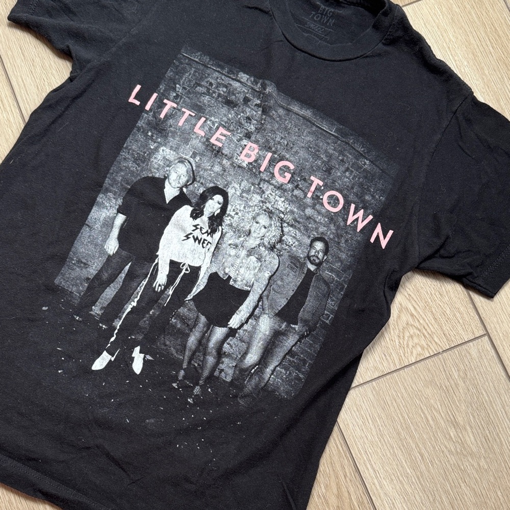 Little Big Town The Breakers Tour Black Short Sleeve T-Shirt Size S Band Tee